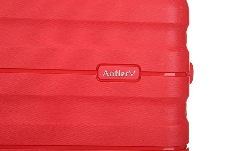 Antler – Lincoln Medium 68cm Hardside 4 Wheel Suitcase – Red