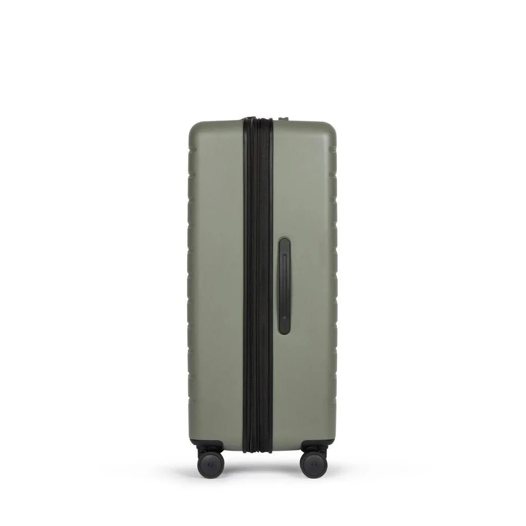 Antler Stamford 81cm Large Hardsided Luggage - Khaki