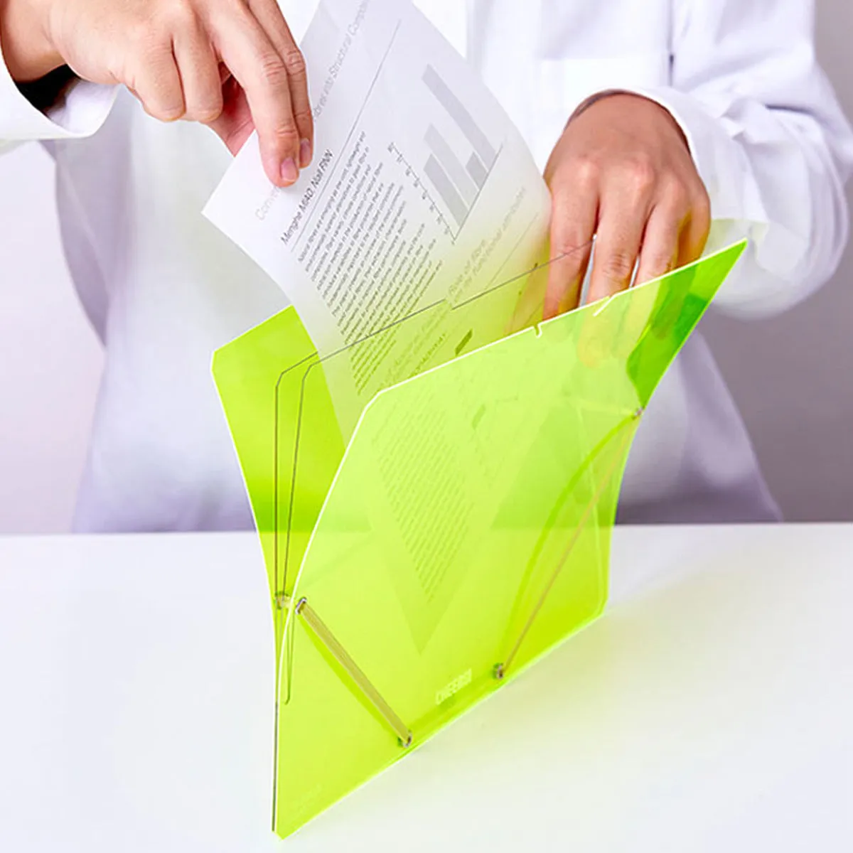 CHEERS! SAND-IT A4 Document Holder