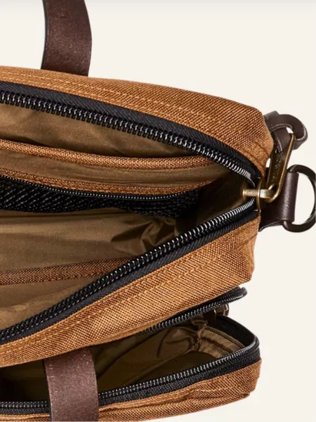 FILSON Dryden Premium Durable Briefcase
